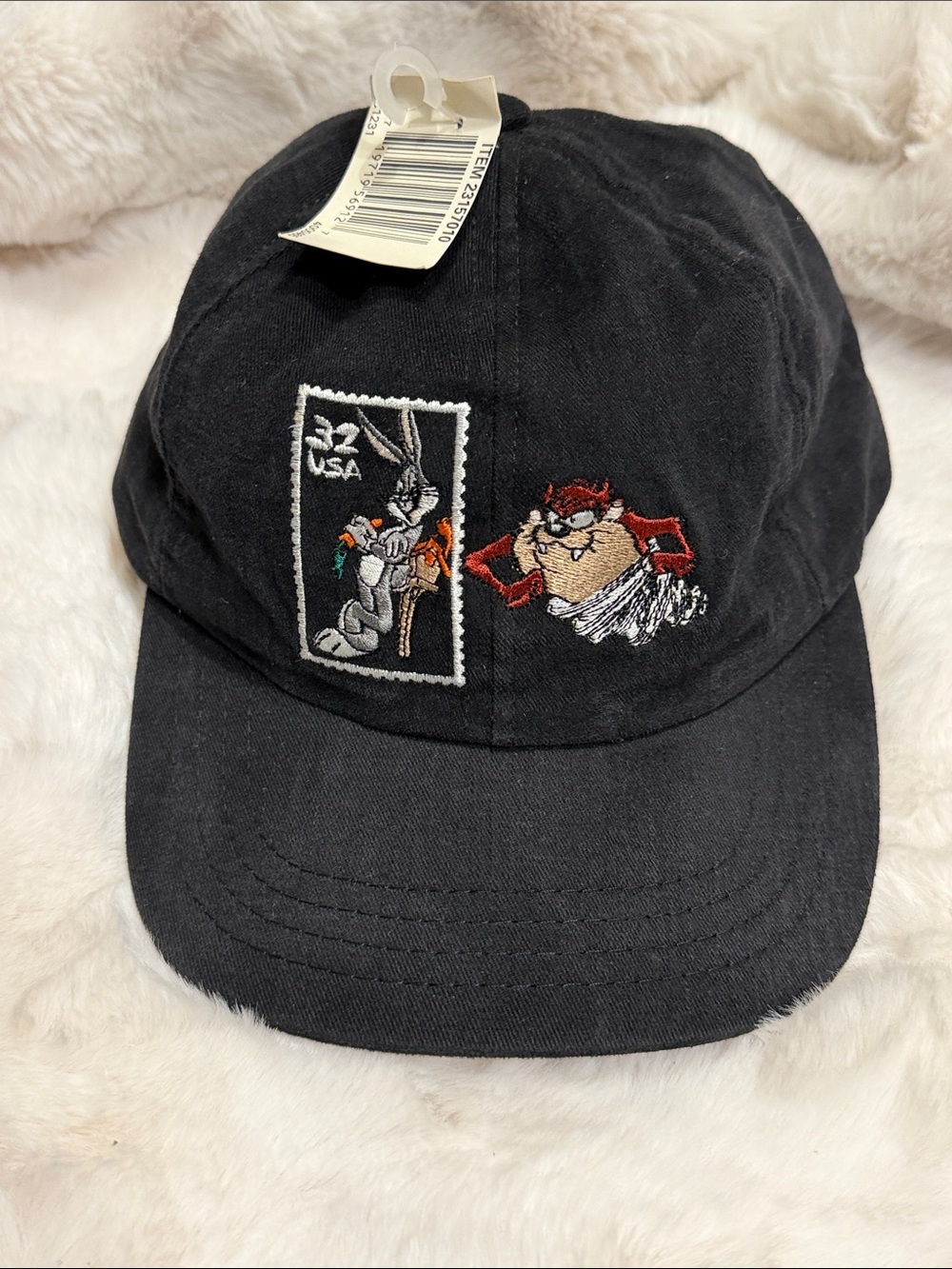 VTG* Looney Tunes hat